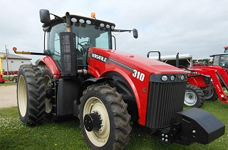Versatile MFWD traktorok 260-310
