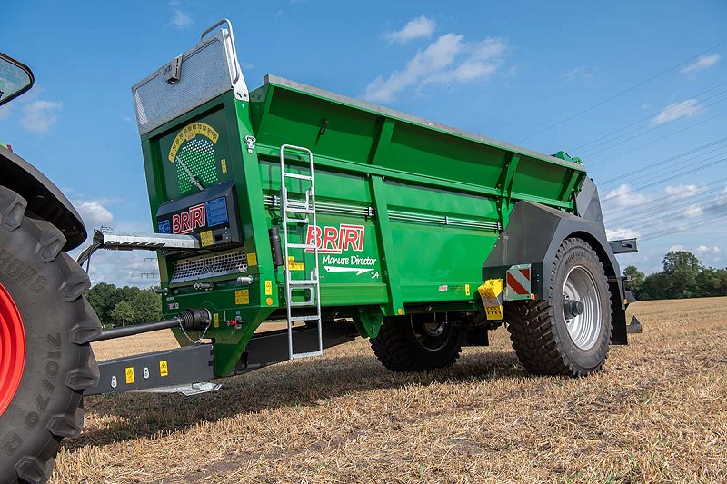 BRIRI MANURE Director 14, 14 t egytengelyes szerves trágya, komposzt és mész szóró