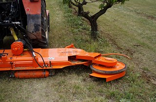 KAP pályázathoz! Lengőtárcsás és Vario PRÉMIUM körforgó kaszák a szőlő - bogyós  és gyümölcstermelőknek a PERFECT-től