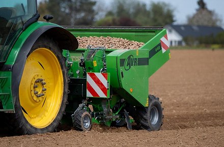 AVR CERES 440 4-sortos ültetőgép függesztett
