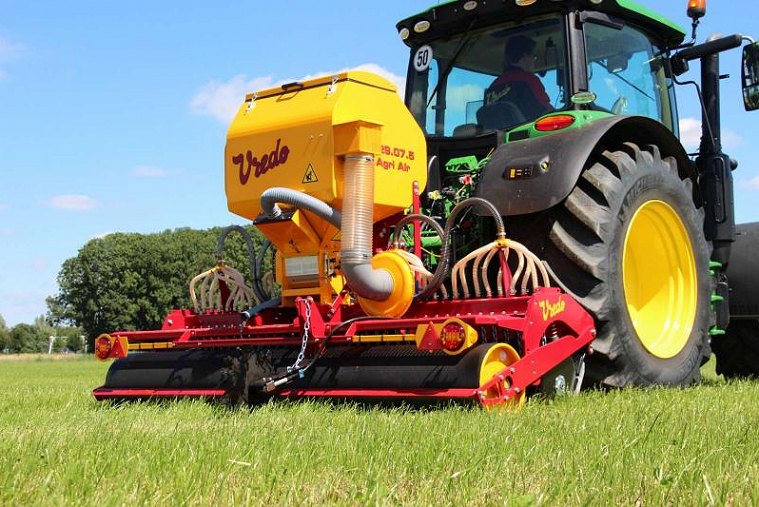 VREDO AGRI Air 2,5-2,9 m pneumatikus gyep direktvetőgép