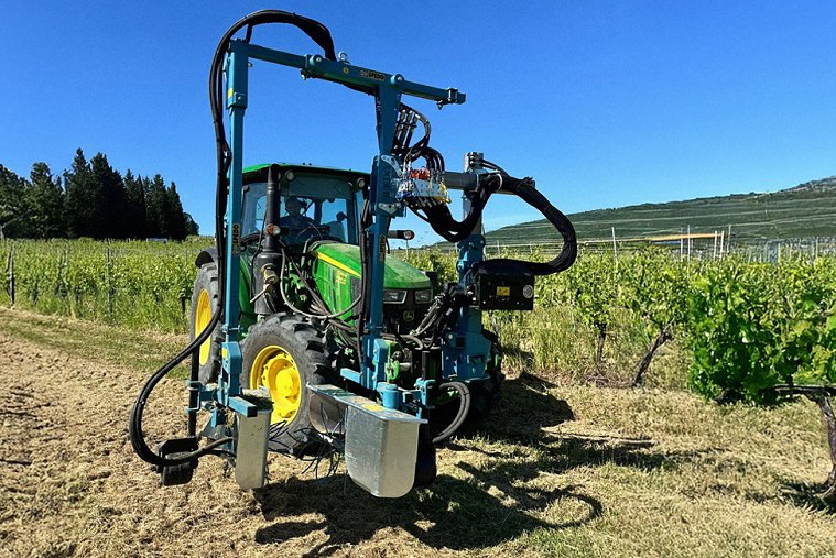 MULTIFUNCTION ARIEL MULTIGRAIN VINEYARD gyomírtó és törzstisztító szőlőműveléshez MULTIFUNCTION ARIEL MULTIGRAIN VINEYARD gyomírtó és törzstisztító szőlőműveléshez