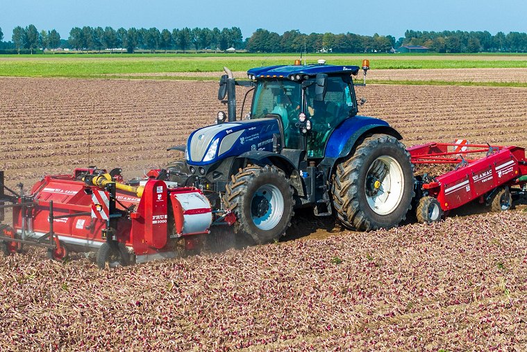 AMAC FRU-3000 Frontfüggesztésű hagyma betakarító rendszer 3,2 m AMAC FRU-3000 Frontfüggesztésű hagyma betakarító rendszer 3,2 m