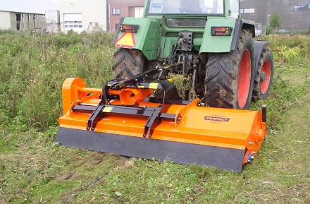 PERFECT KM 2,2-3,0 m függesztett FRONT/HÁTSÓ szárzúzó, HEAVY DUTY kivitel