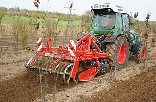 PERFECT SKYROS sorköz VARIO rövidtárcsa_Szőlő - Gyömölcs