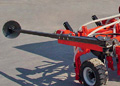 Hidraulikus nyomjelz traktor kzpvonalra